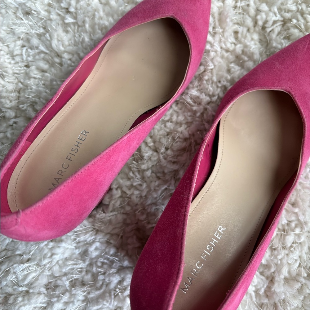 Marc Fisher Suede Heels - Picture 5 of 6